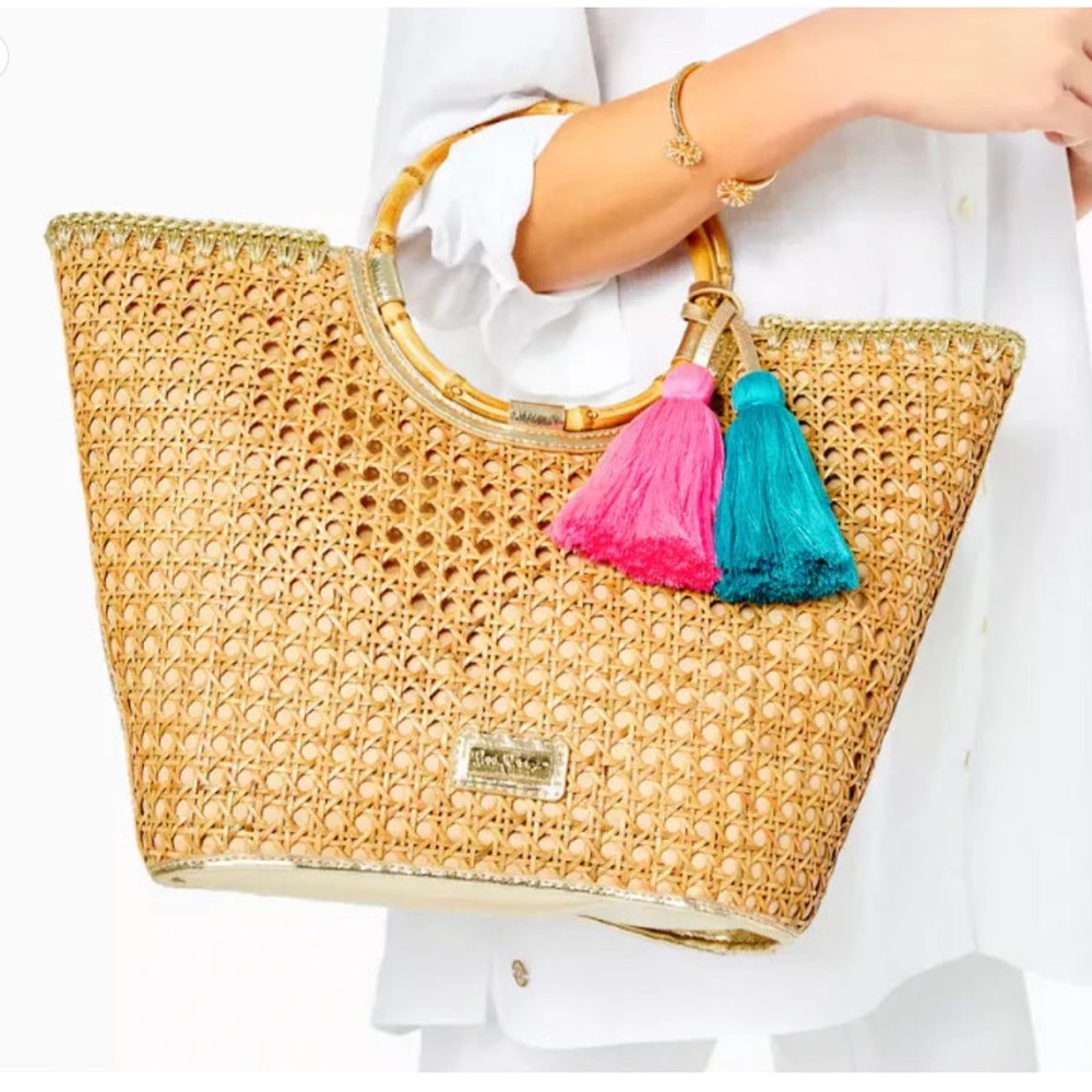 Lilly Pulitzer
GROTTO CANE TOTE